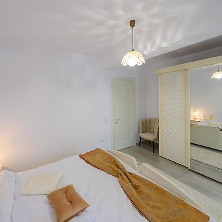 Apartament Laur 古拉哈莫卢洛伊 外观 照片