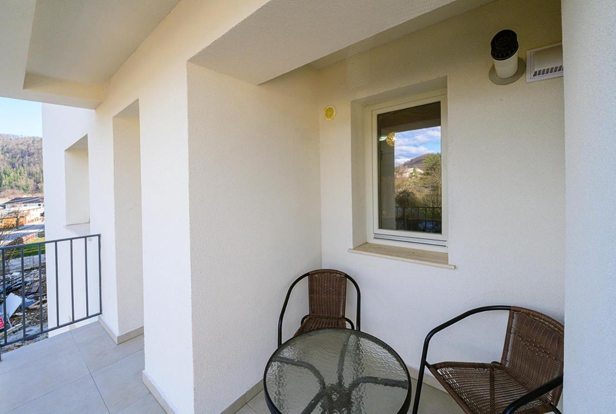 Apartament Laur 古拉哈莫卢洛伊 外观 照片