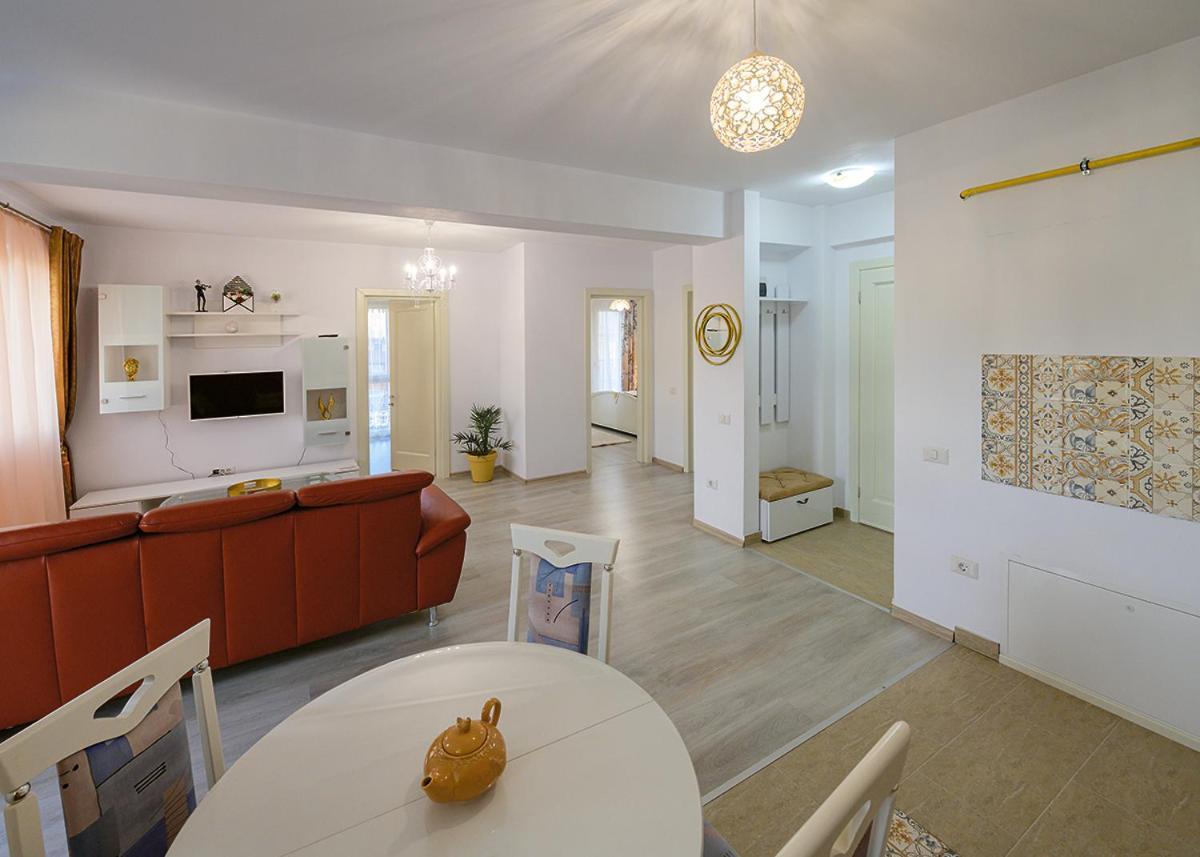 Apartament Laur 古拉哈莫卢洛伊 外观 照片